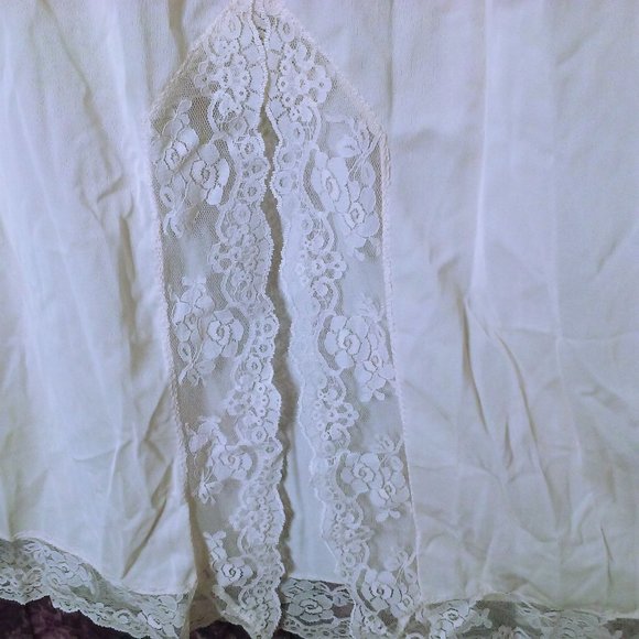 Vintage 60s Greenco Maid Long Half Slip-Skirt M(6) Lace Edge 15" Slit Cream Flaw - Picture 6 of 10